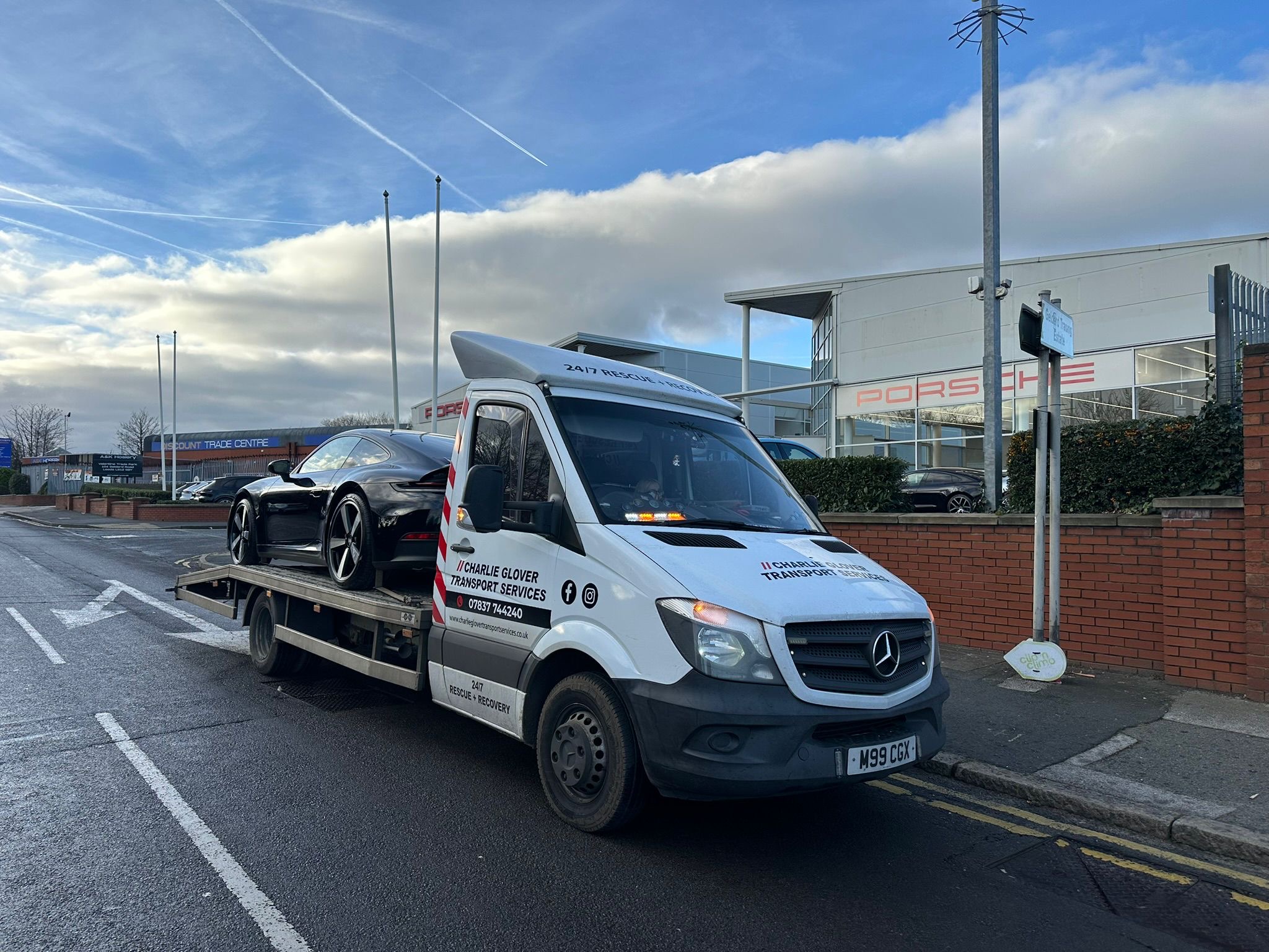 Charlie Glover Transport — website screenshot